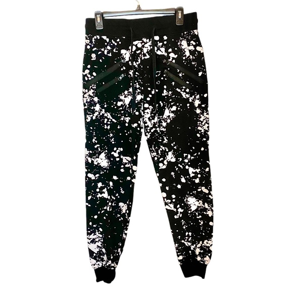 Carbon Splatter Paint Joggers Size Small Black White - Picture 1 of 5